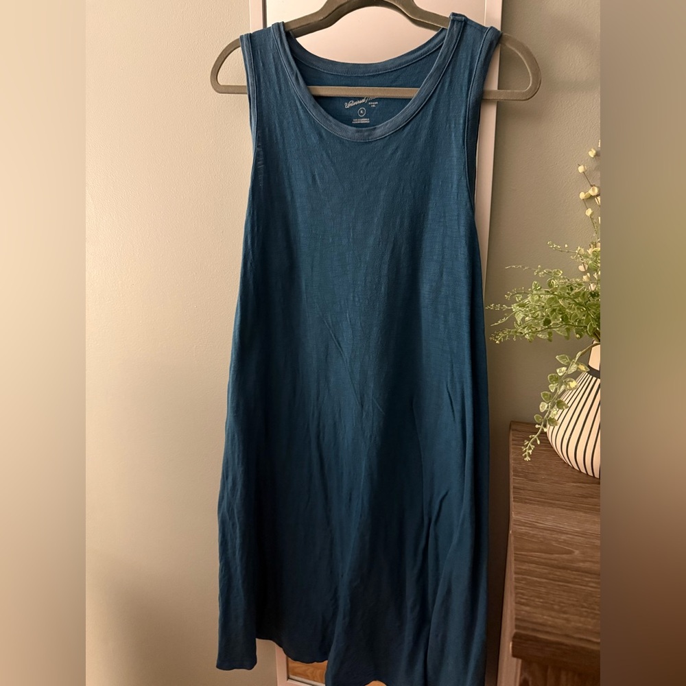 Universal Thread Teal crew neck tank dress